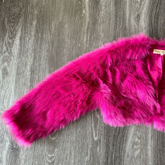 Free People Fuzzy Pink Cropped Jacket - Picture 5 of 9